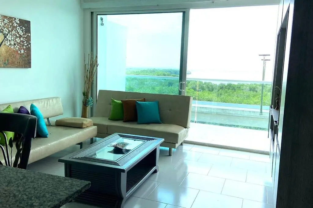 Apartamento En Cartagena Vista A La Bahia Apartment